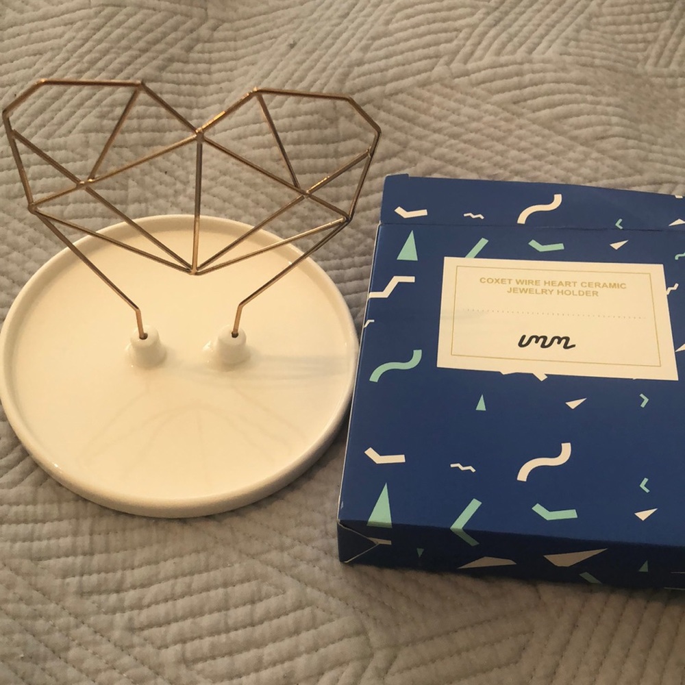 Jewelry holder